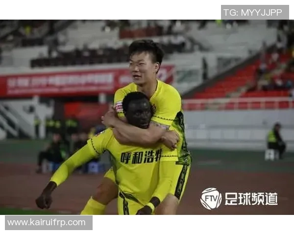 上海足球队在挑战赛积分榜上以97分稳居第一名展现强大实力