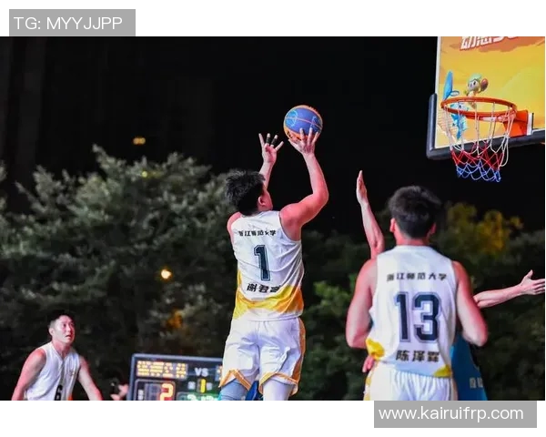 上海篮球队的奋斗历程与邀请赛精彩瞬间全景回顾