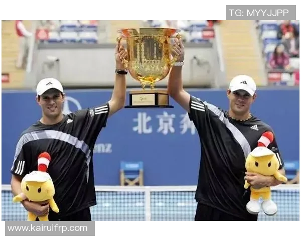 深圳网球队比赛经验分析与表现评估的深度研究与探讨