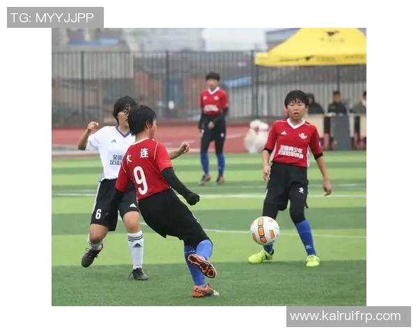 西安足球队在精英赛积分榜上以50分稳居第一展现强劲实力 西安足球队在精英赛积分榜上以50分稳居第一展现强劲实力