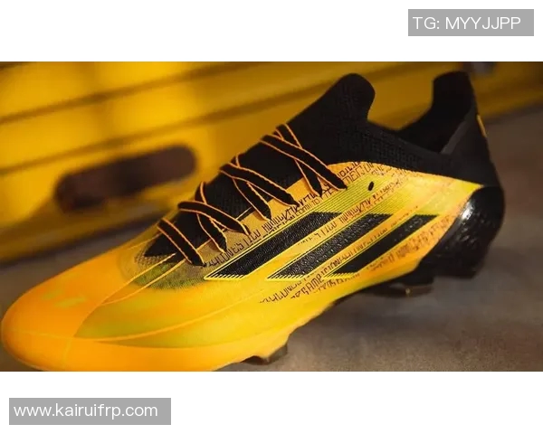 足球明星命名的足球鞋背后的故事与传奇球员的荣耀之路