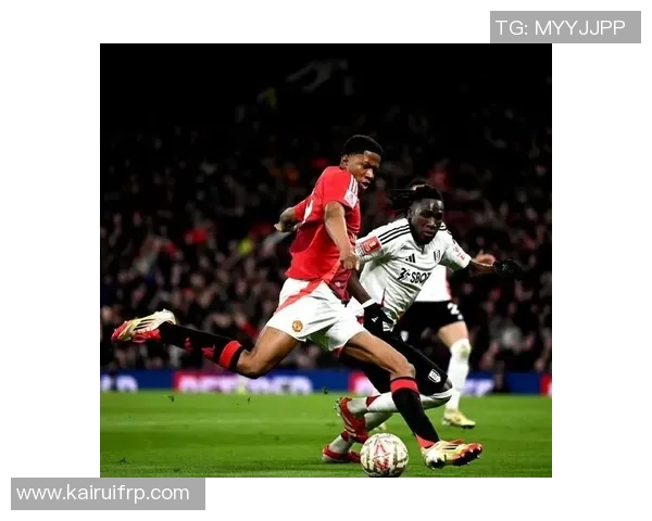 足球明星激战赛场瞬间精彩回顾与感动时刻的完美呈现